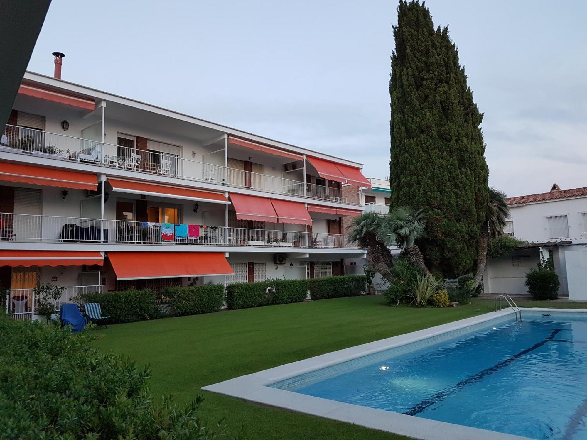 Sitges With Pool Near Beach By Hello Homes סיטגס מראה חיצוני תמונה